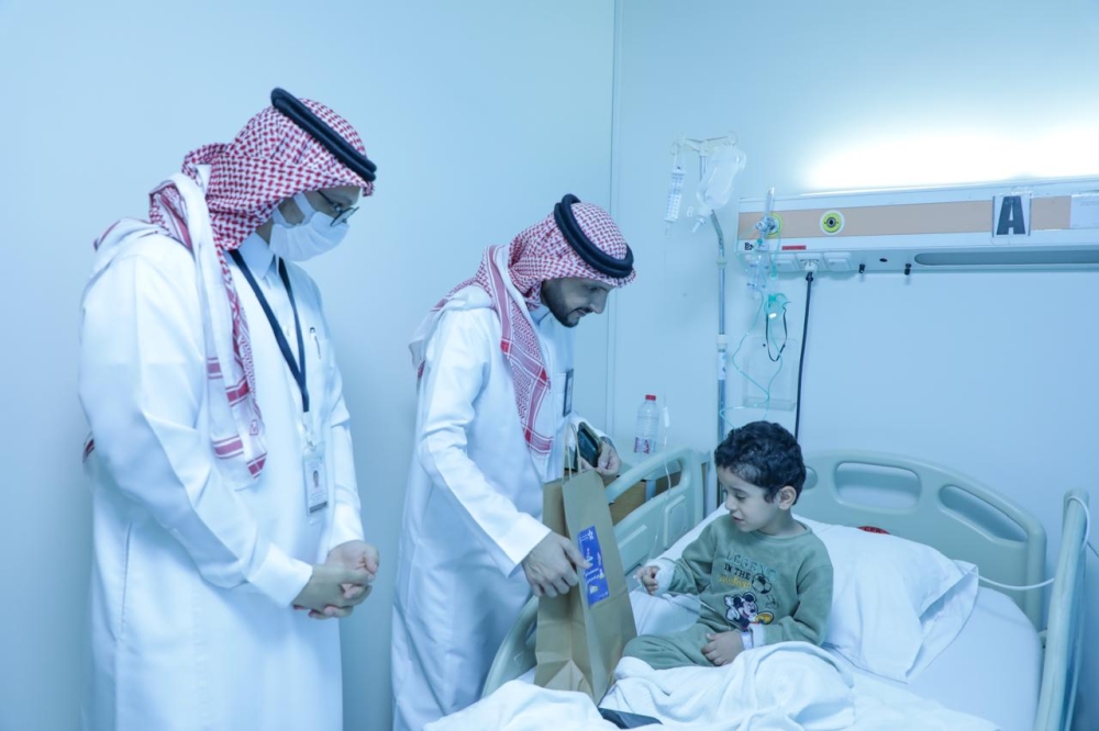 مستشفى-النعيرية-يحول-غرف-التنويم-إلى-واحات-تعليمية-وترفيهية-للأطفال