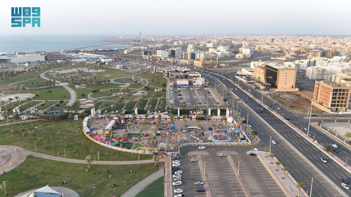 640-مرفقا-بلديا-في-جازان.-تجربة-سياحية-نابضة-بالحياة-ومتنفس-ترفيهي-للجميع