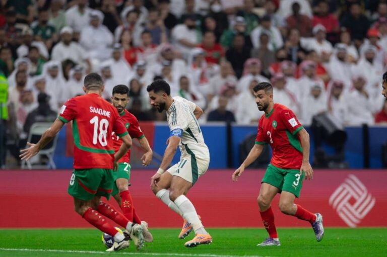 الأخضر-يتراجع-للوصافة