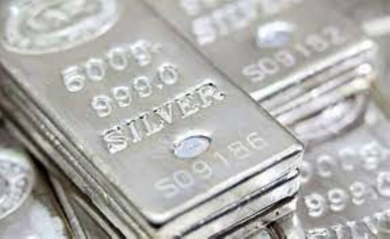 لأول-مرة-في-تاريخها.-الفضة-تتخطّى-60-دولارًا-للأوقية