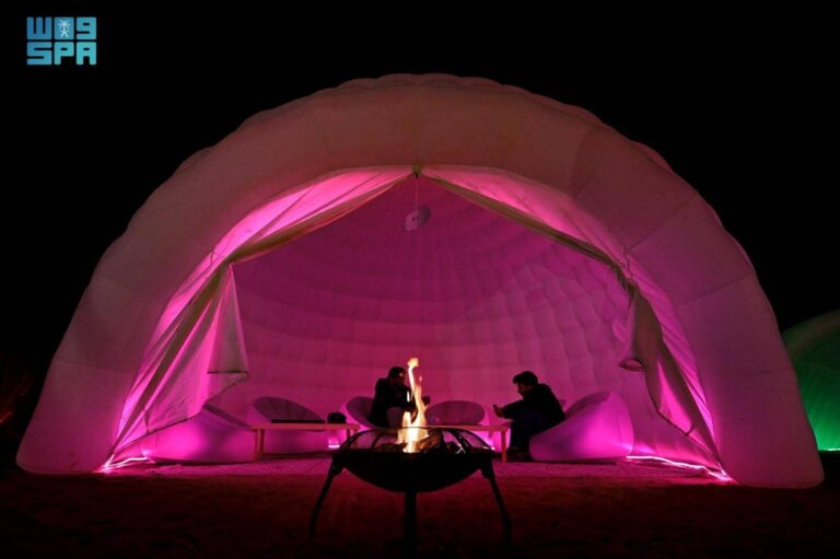 جلسات-الشتاء-في-الطائف.-دفء-السمر-بين-الأودية-والجبال