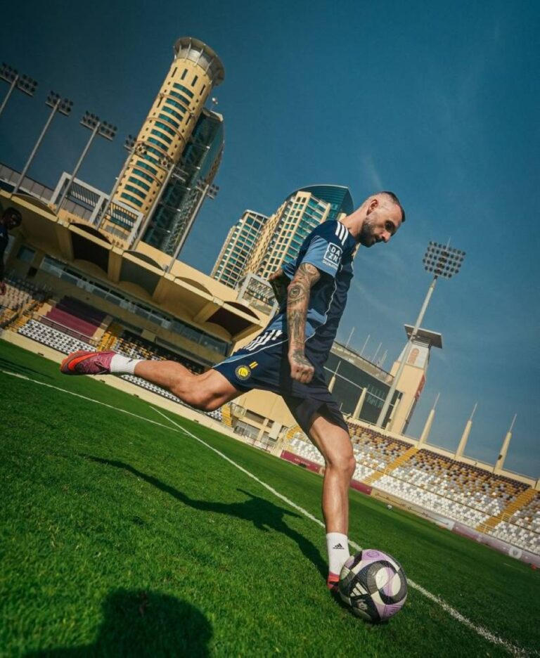 جيسوس-يعلق-مصير-ضابط-إيقاع-العالمي