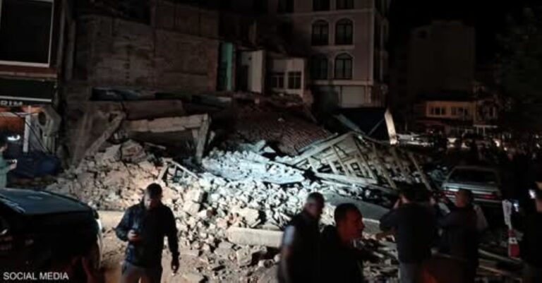 بعمق-697-كلم-زلزال-بقوة-4.9-درجة-يضرب-غربي-تركيا