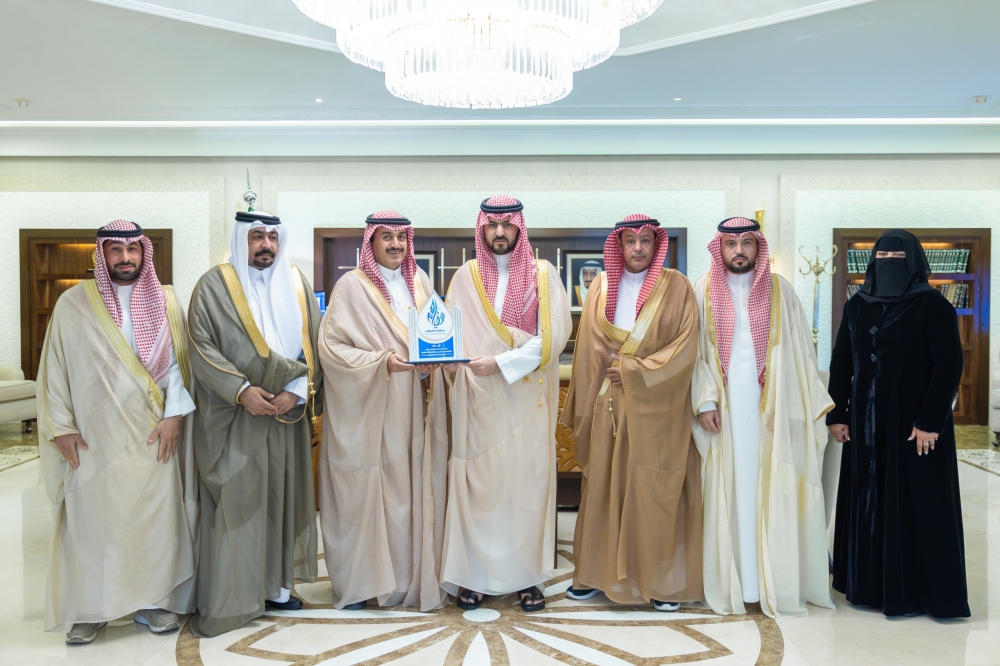 نائب-أمير-المنطقة-الشرقية-يستقبل-رئيس-وأعضاء-مجلس-إدارة-جمعية-سقياهم