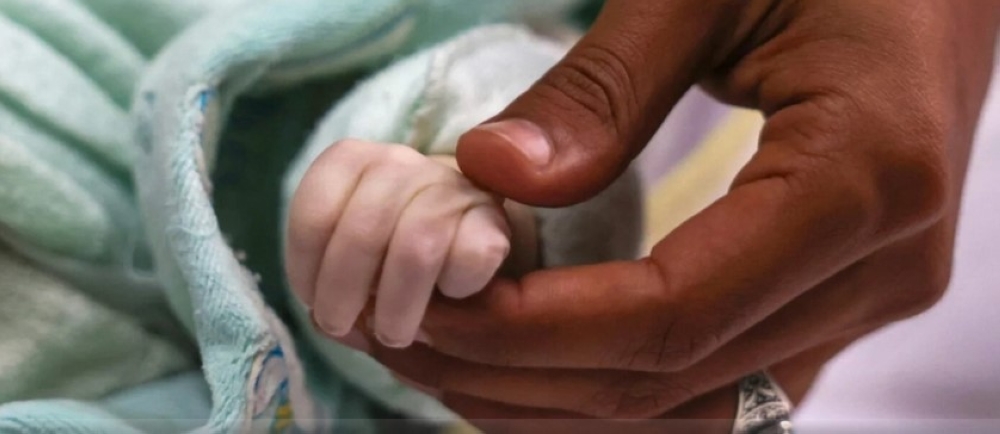 صحة-غزة:-وفاة-رضيعة-بسبب-البرد-يعكس-هشاشة-الوضع-الإنساني-في-غزة