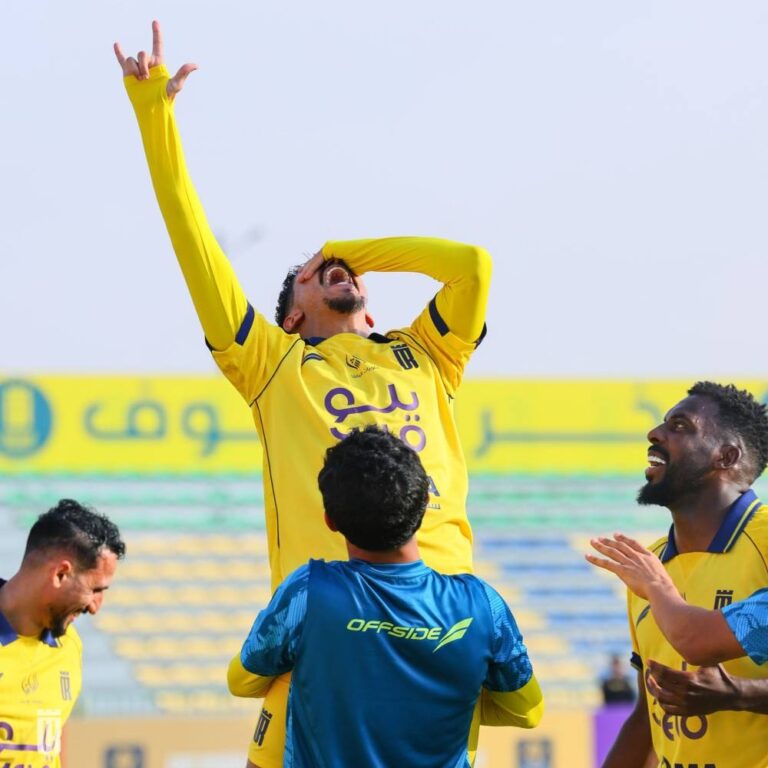 العروبة-ينشد-وصافة-yelo