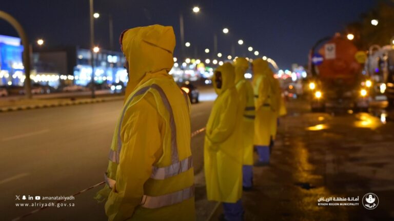 بأكثر-من-9-آلاف-عنصر.-أمانة-الرياض-ترفع-جاهزيتها-لموسم-الأمطار