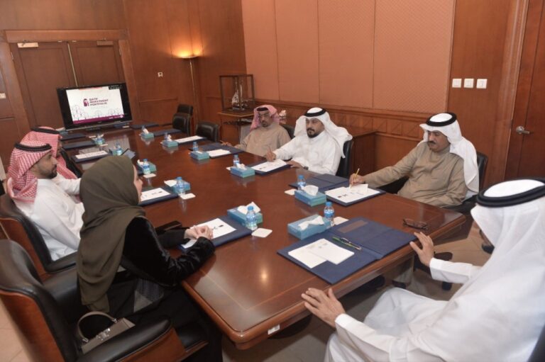  محافظ-القطيف-يوجه-بتكامل-الجهود-لتحويل-التراث-إلى-مشاريع-سياحية