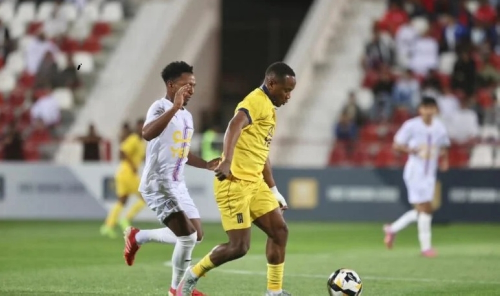 قمة-العروبة-وأبها-تشعل-yelo