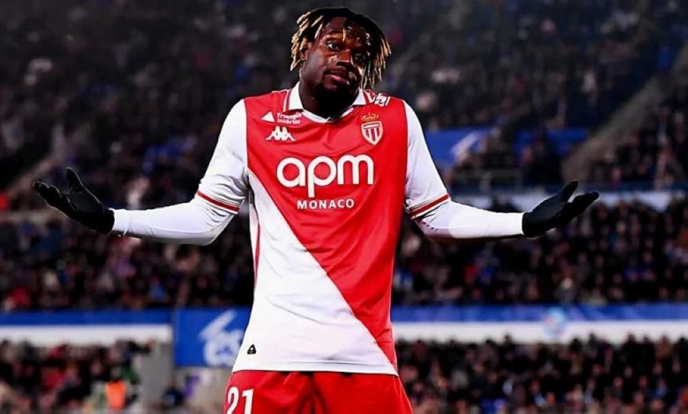 مهاجم-شاب-يخلف-بنزيما