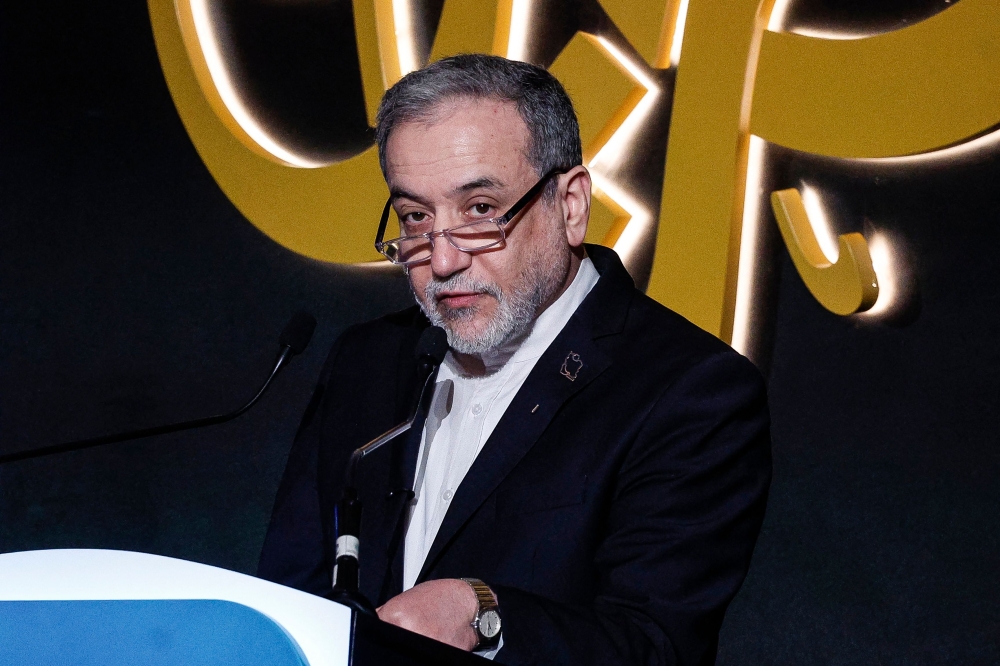 عراقجي:-اتفقنا-مع-واشنطن-على-عقد-جولة-مقبلة-من-المحادثات-في-وقت-قريب