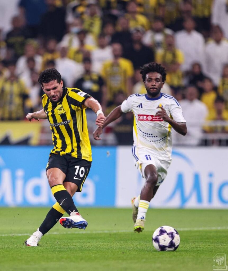 العميد-يضرب-بالسبعة-ويحسم-التأهل