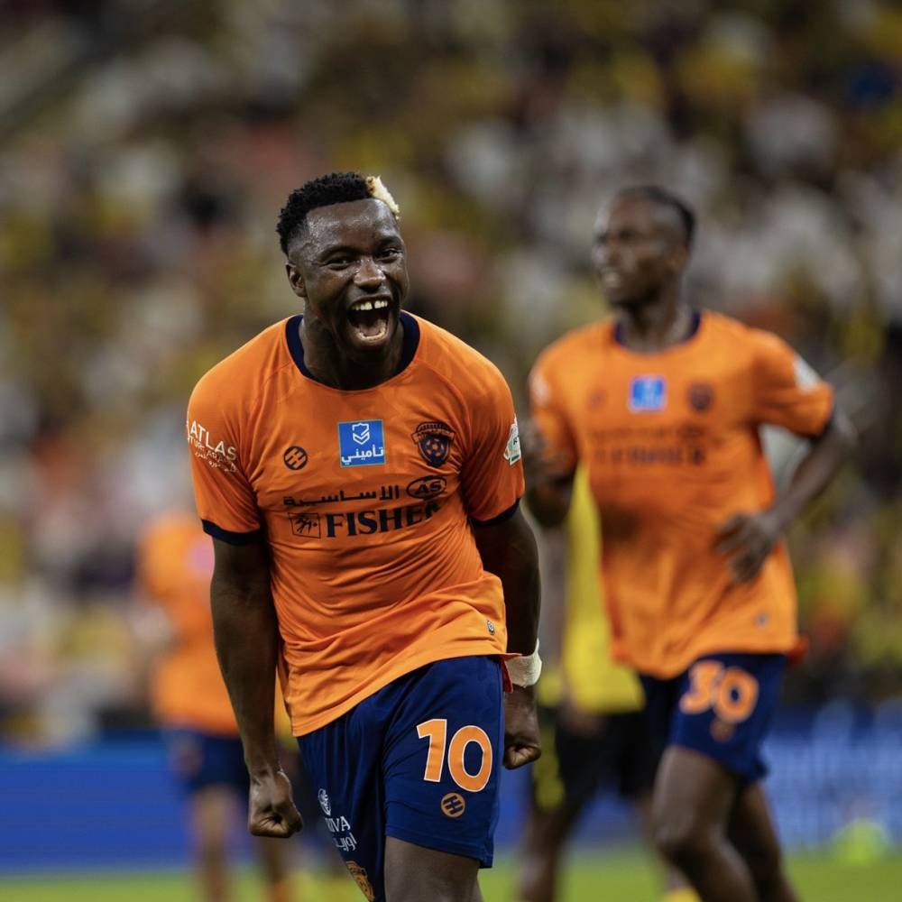 ساكالا-صديق-لشباك-العميد