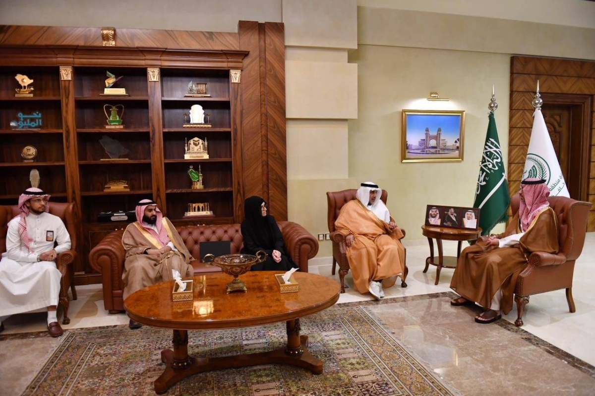 محافظ-جدة-يُدشّن-ملتقى-الأسرة-الأول-لعام-2026