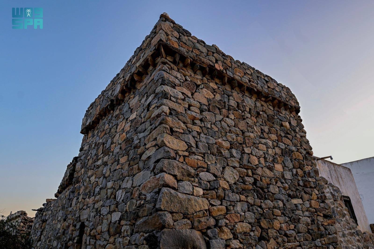 «قصر-آل-حابش».-شاهد-تاريخي-يحكي-مراحل-التأسيس-وثراء-الهوية-الوطنية