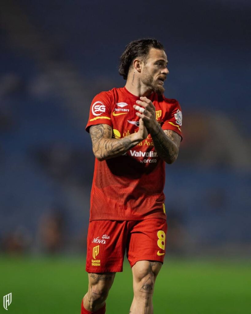 القادسية-يدخل-التاريخ-بالثنائية-الأسرع