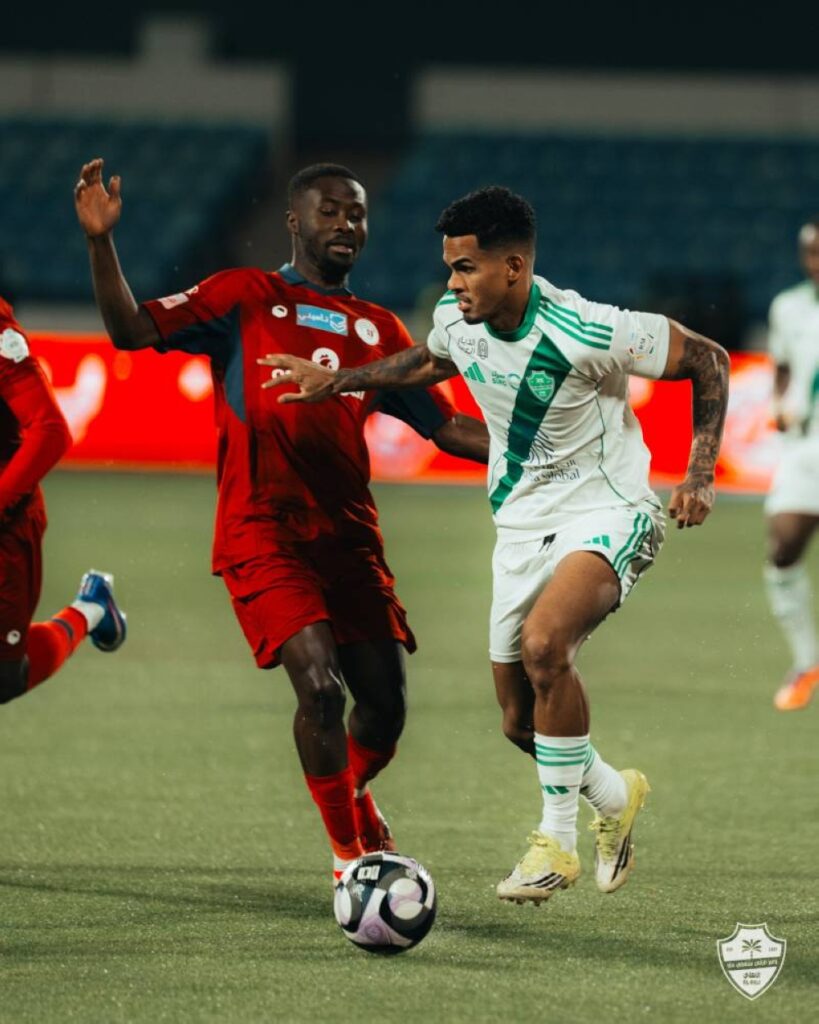 ضمك-ينتقد-التحكيم