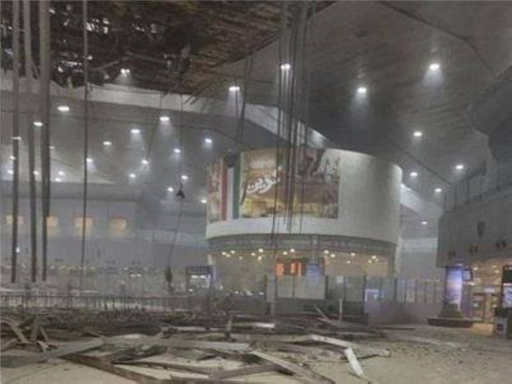 قتيل-في-استهداف-مطار-زايد-الدولي-بطائرة-مسيرة