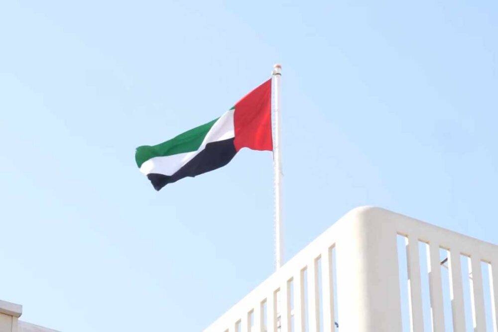 الإمارات-تعلن-إغلاق-سفارتها-في-طهران-وسحب-السفير-وكافة-أعضاء-بعثتها-الدبلوماسية