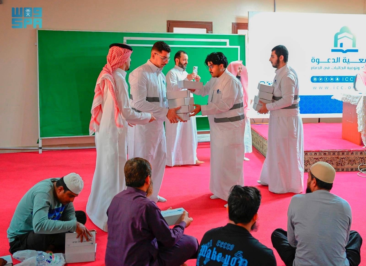 مشروع-إفطار-صائم.-نشر-للقيم-وتعزيز-للتكافل-الاجتماعي-بين-الجاليات