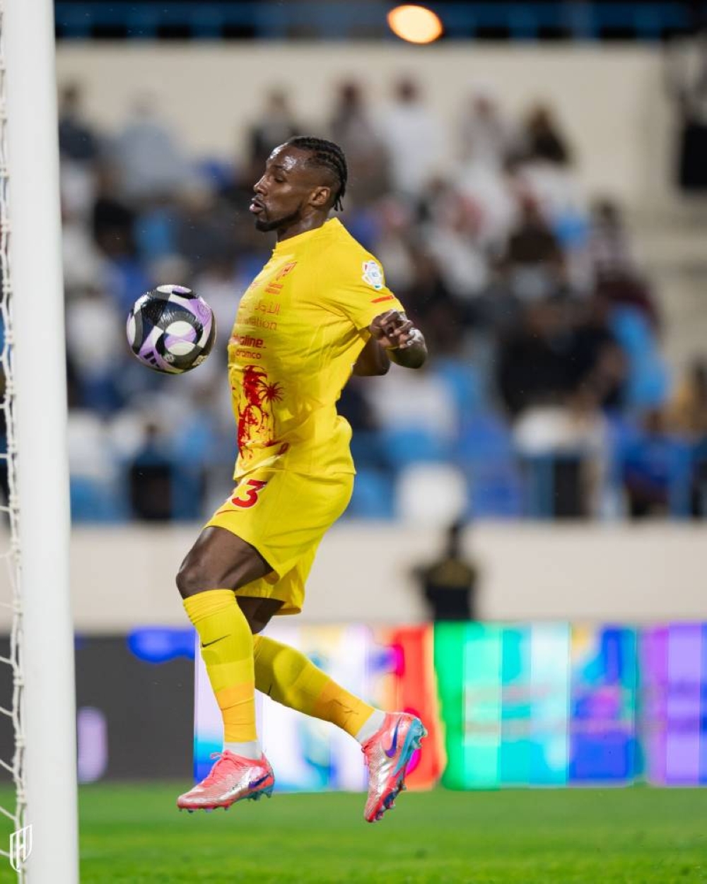 هدافو-روشن-يشعلون-الهاتريك