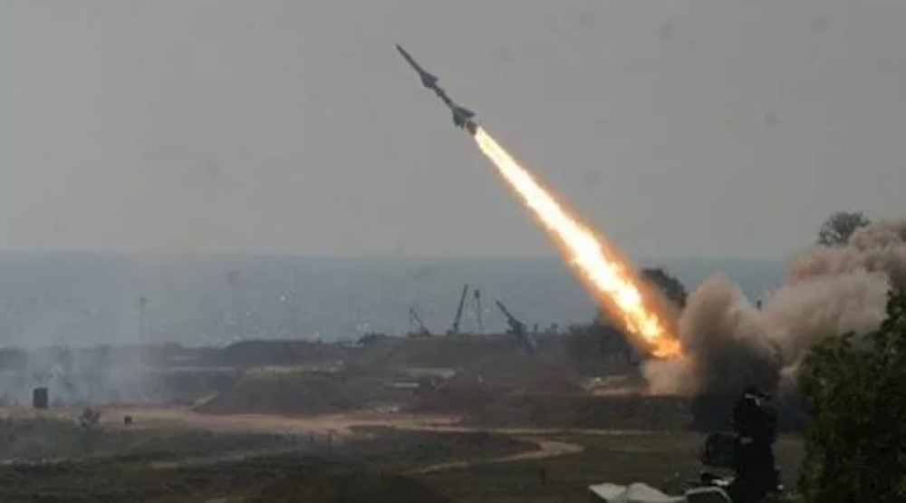 الجيش-الكويتي:-أضرار-مادية-نتيجة-شظايا.-ودمرنا-12-مسيّرة-و14-صاروخًا