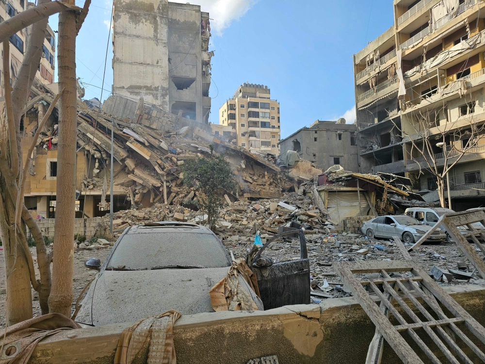 300-قتيل-في-غارات-الاحتلال-على-لبنان