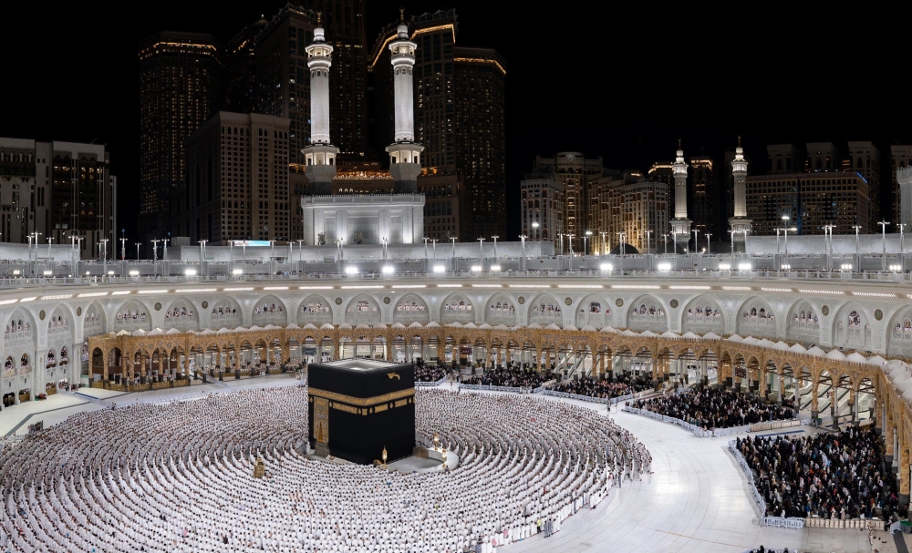 بـ-7-لغات.-إطلاق-خدمة-واتساب-التفاعلية-لتعزيز-تجربة-ضيوف-الرحمن-الرقمية