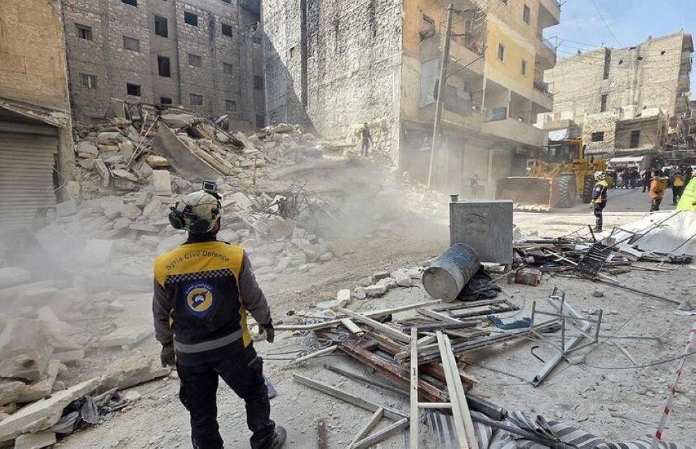 بينهم-4-نساء.-8-قتلى-جراء-انهيار-مبنى-سكني-في-شمال-سوريا