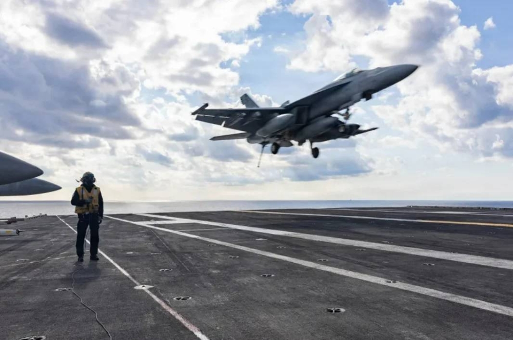 ترمب:-دمرنا-42-سفينة-حربية-إيرانية-في-3-أيام