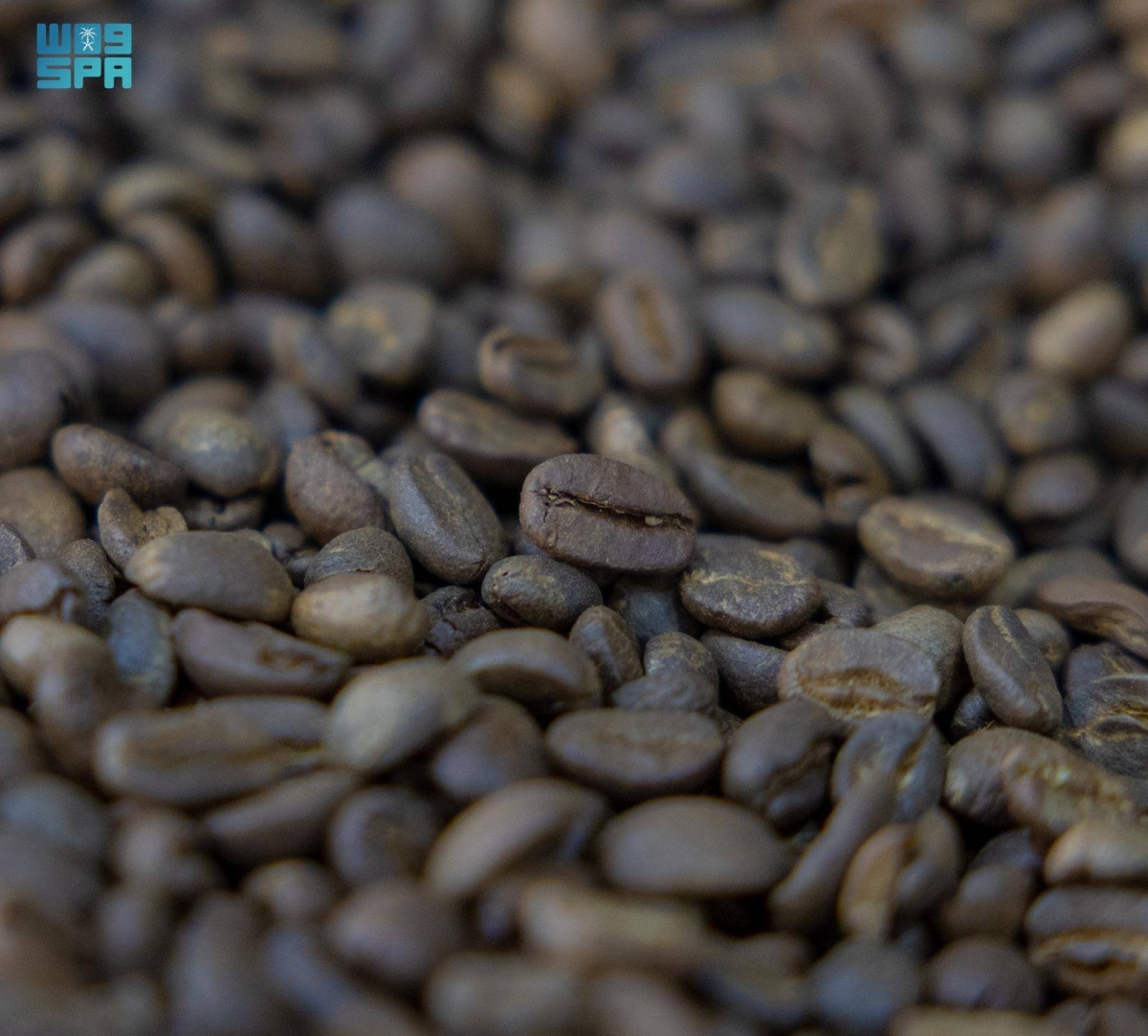 القهوة-والتمر-يشهدان-نشاطا-متزايدا-في-شهر-رمضان