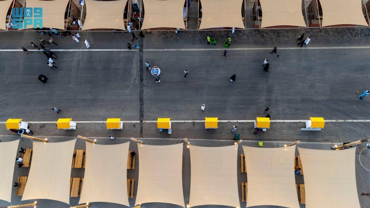 سوق-الأولين-الرمضاني-في-جيزان.-حراك-تجاري-متجدد-يعكس-روح-الشهر-الكريم