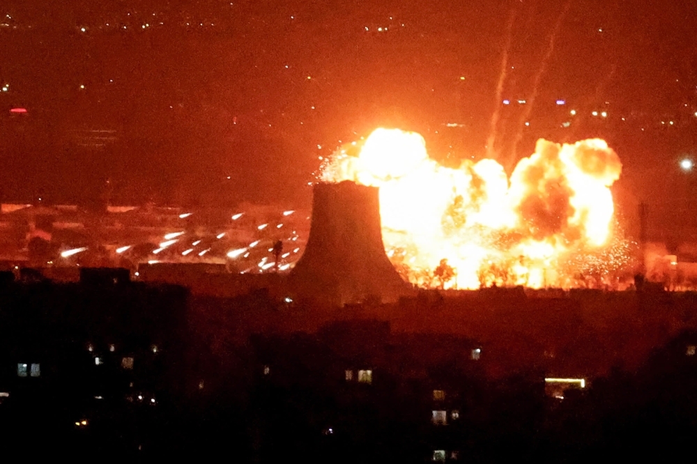 وسط-استمرار-الحرب-الأمريكية-الإيرانية.-وفاتان-و12-إصابة-بعد-سقوط-مقذوف-عسكري-في-الخرج