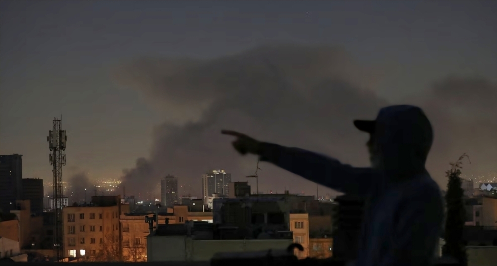 نار-الحرب-تحرق-قلب-طهران-ومعركة-خلافة-المرشد-تبدأ-في-الظل