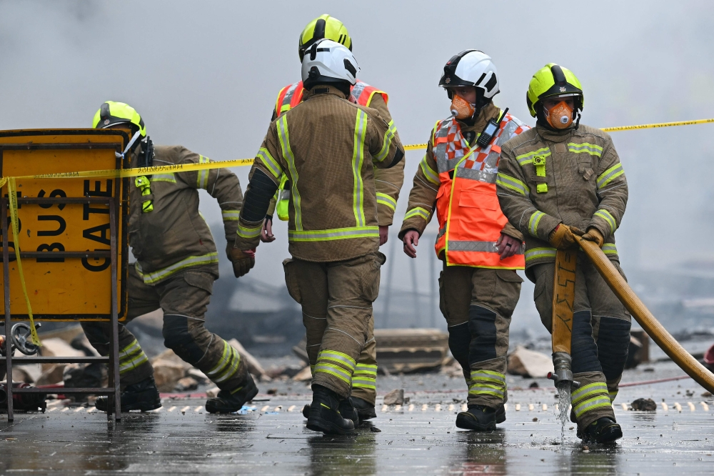 أسكتلندا.-حريق-ضخم-يتسبب-في-انهيار-لمبنى-بمحطة-غلاسكو-المركزية