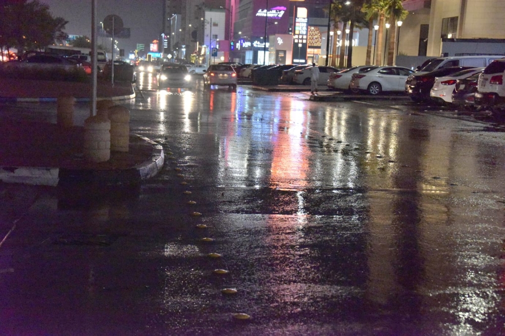 عاجل-11-محافظة-شرقية-تحت-الأمطار-الآن.-والحالة-تنتهي-صباح-الثلاثاء