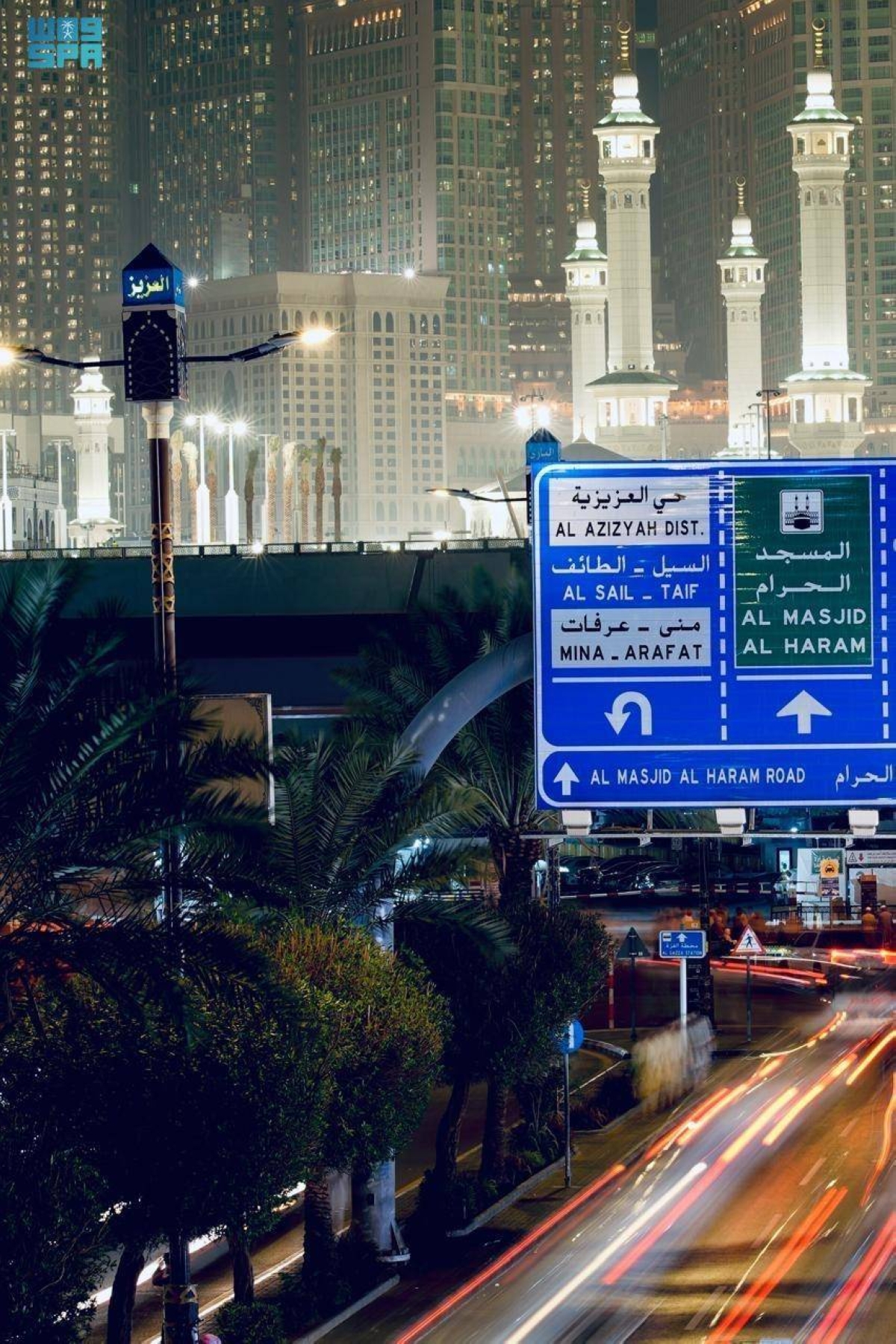 أحياء-مكة-المكرمة.-
مشاهد-اجتماعية-تجسد-روح-الإيثار-في-الشهر-الفضيل