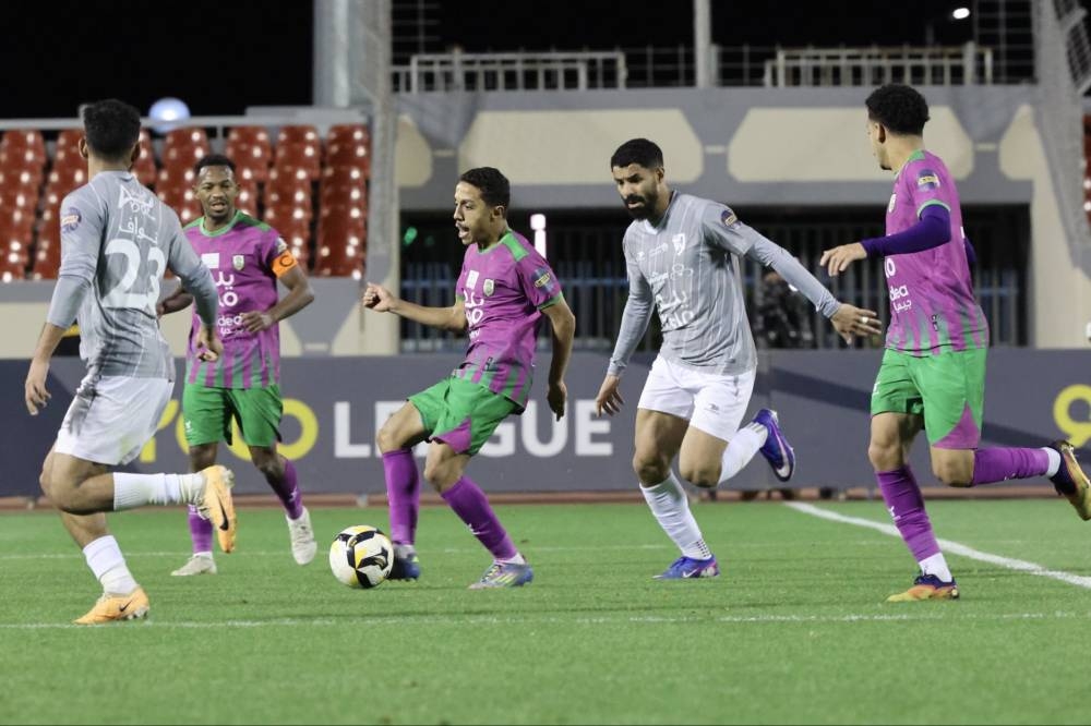 3-دقائق-تطرد-حارس-مرمى