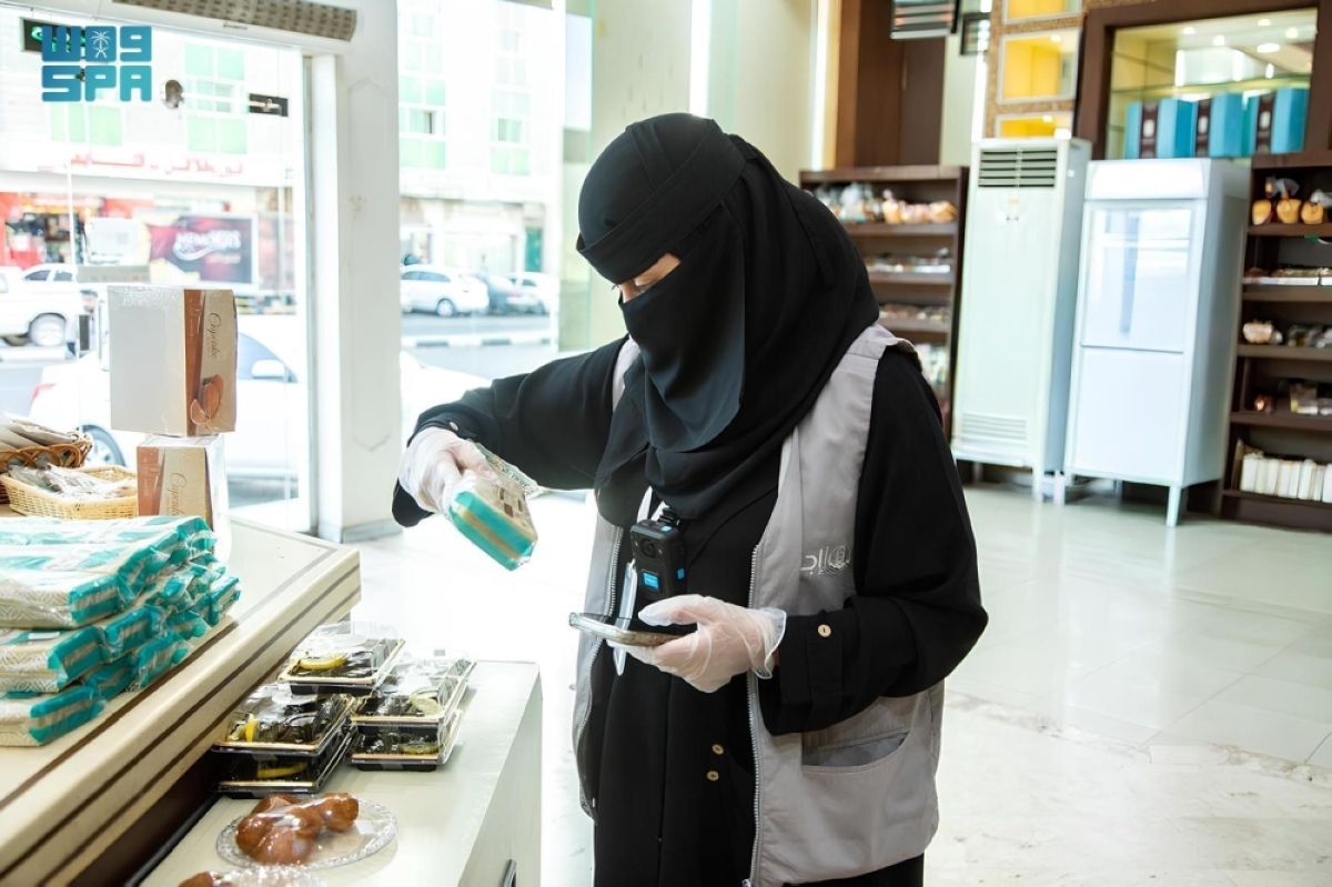 تسجيل-186-ألف-ساعة-تطوعية-
في-القطاع-البلدي-والإسكاني