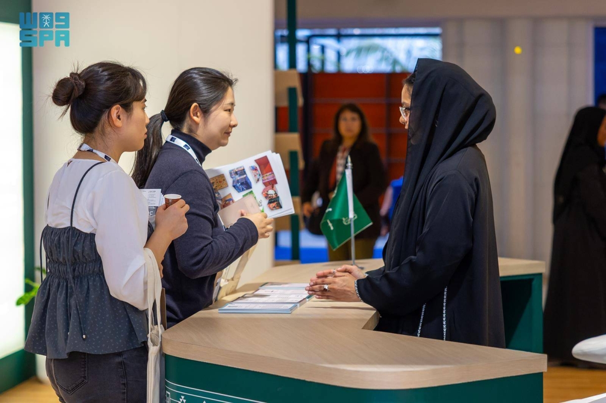 هيئة-الأدب-والنشر-والترجمة-تدشن-جناح-المملكة-في-معرض-لندن-للكتاب-2026