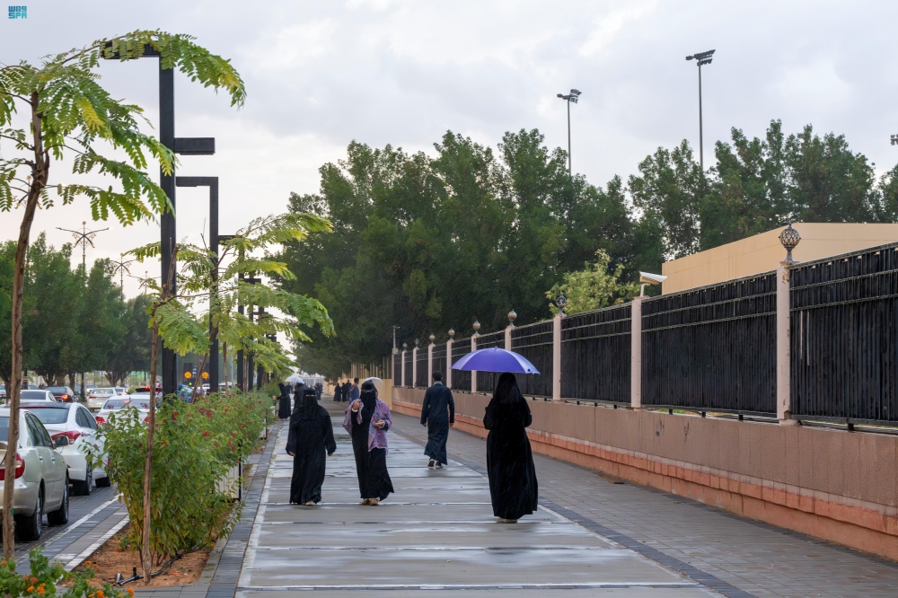 طقس-السعودية.-هطول-أمطار-متباينة-الشدة-على-منطقة-تبوك