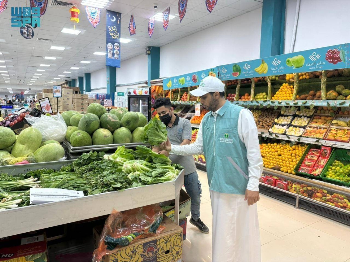 أسواق-النفع-بمنطقة-مكة-المكرمة-تكثف-أعمالها-استعدادا-لعيد-الفطر