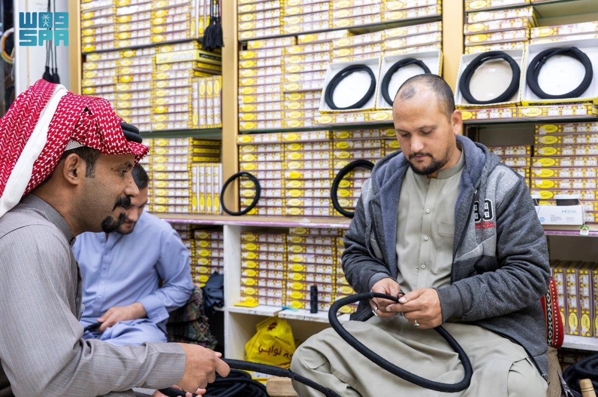 «جادة-الأمير-فهد-بن-سلطان»-تشهد-حركة-شرائية-مع-اقتراب-العيد