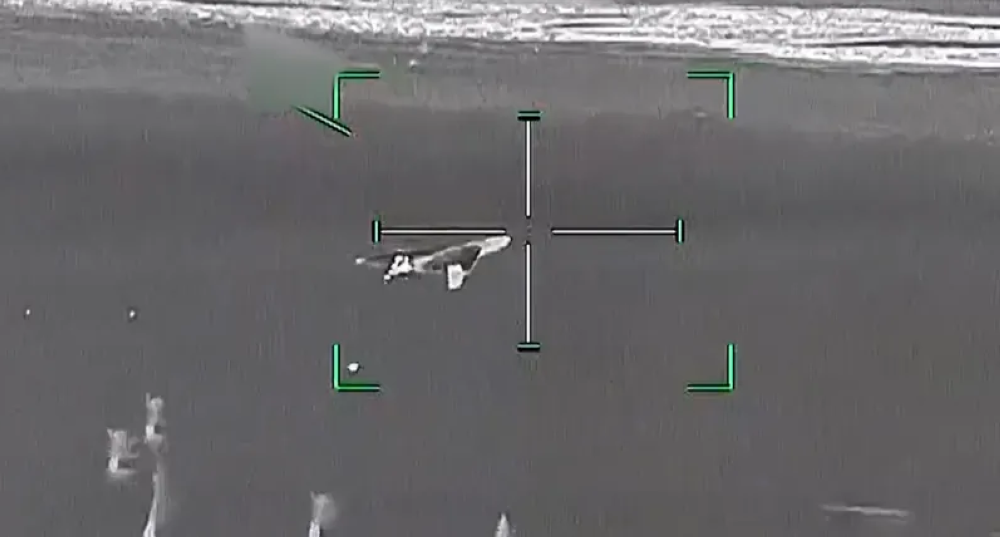 الدفاعات-الجوية-الإماراتية-تتعامل-مع-6-صواريخ-باليستية-و21-طائرة-مسيّرة