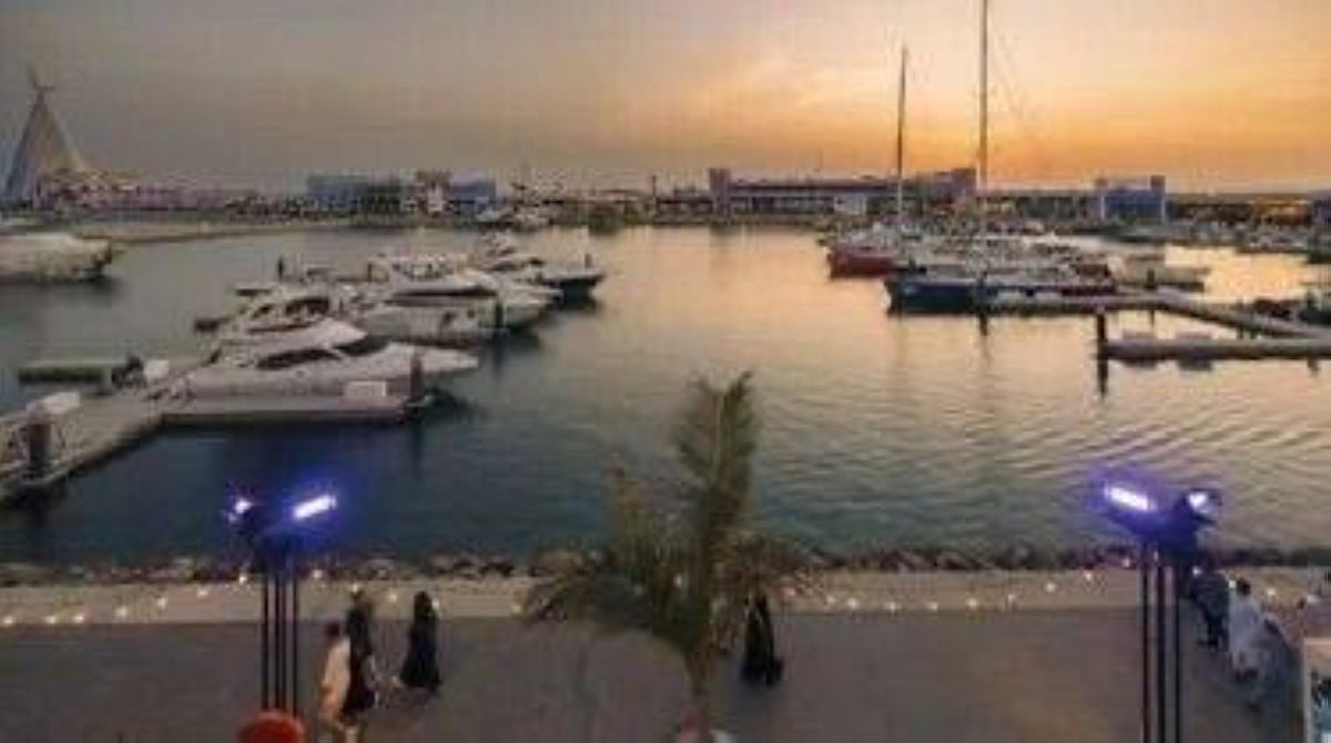 أول-عيد-سوا.-عروض-تمنح-الأزواج-تجربة-مختلفة