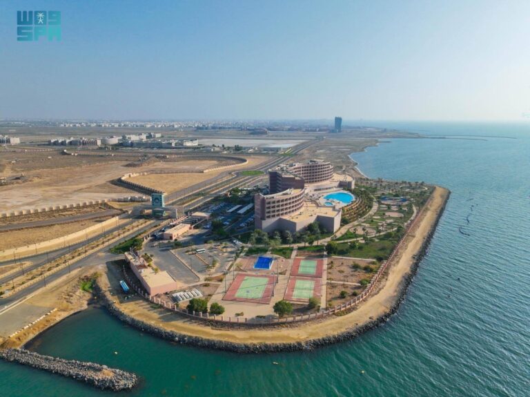 جازان-تسجل-قفزة-نوعية-في-مرافق-الإيواء-السياحي-من-32-إلى-323-مرفقا