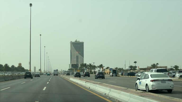 الأرصاد:-تأثير-الرياح-النشطة-على-الشرقية-مستمر-حتى-السابعة-مساءً