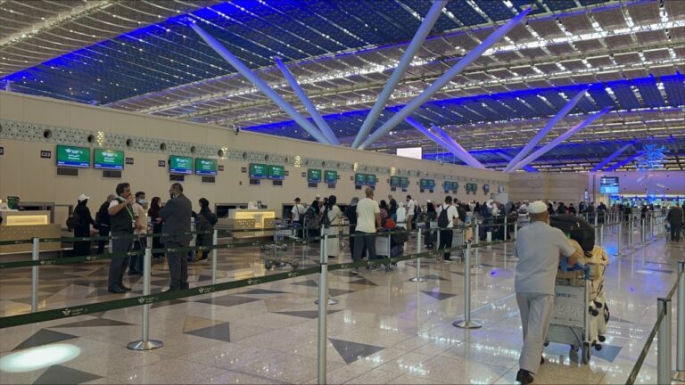 148-مليون-مسافر-و839-ألف-رحلة.-مطار-جدة-يتميز-بالربع-الأول-من-2026