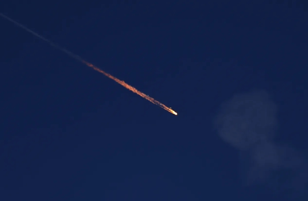 قطر.-4-إصابات-جراء-سقوط-شظايا-اعتراض-صواريخ-إيرانية