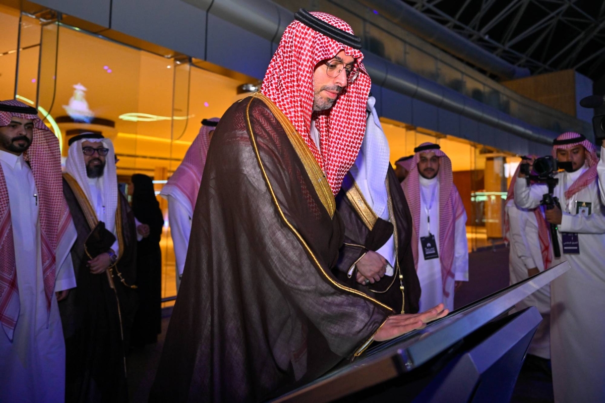 محافظ-جدة-يفتتح-الملتقى-المهني-الـ13-لجامعة-الملك-عبدالعزيز